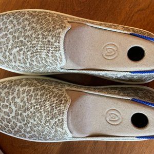 Rothy's Ladies 7 Pebble Spot Sneakers - NEW